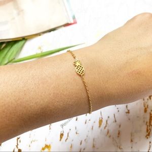Dainty Golden Pineapple Stainless Steel Bracelet